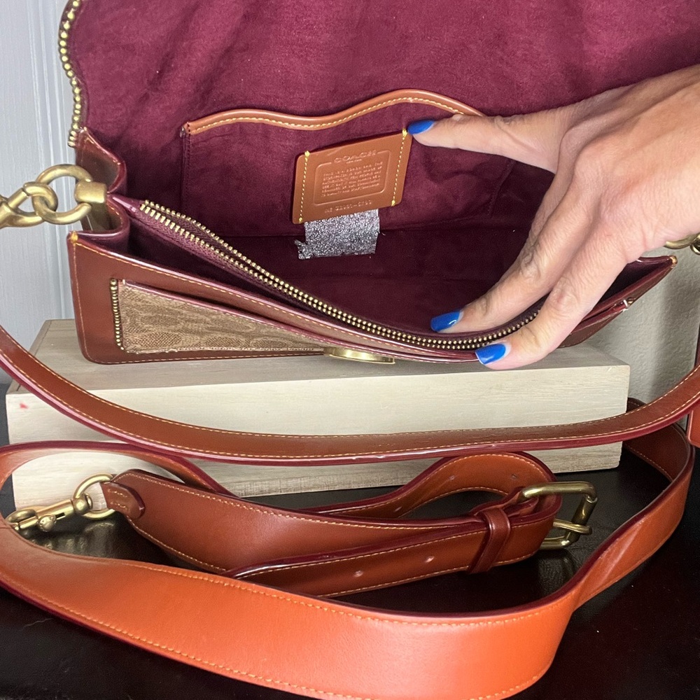 Coach Tabby Shoulder Bag 26 in Signature Canvas with Beadchain - Picture 5 of 6